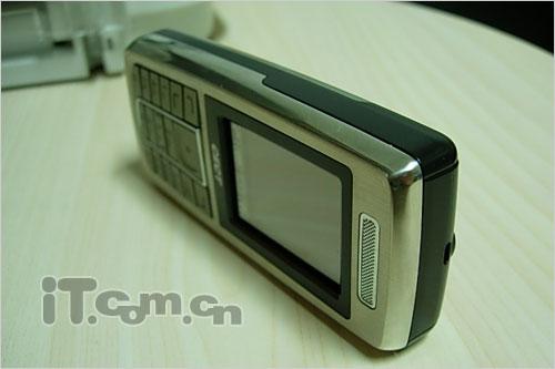 金属战士 CECT超长待机C1000+只卖899_手机