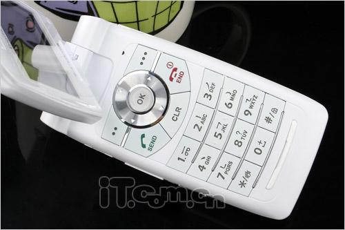 力挺科技奥运首信旋转电视手机P751评测(2)