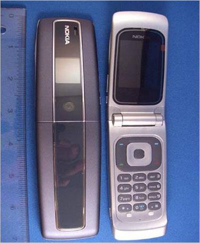 折叠又一弹 诺基亚QVGA翻盖机3555现身_瑞华