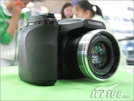 [����]�ֵ������ʿS5700ͻ��2000Ԫ