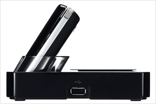 内置Intel处理器 5英寸宽屏夏普D4发布