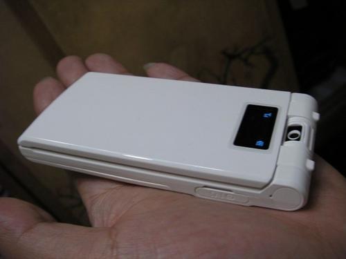 点击查看本文图片 三星 707SC - 引爆920sh风潮 翻盖手机任你随便挑