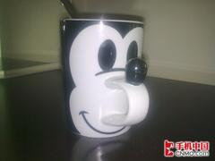 波普艺术再临 诺基亚超新星7610S评测