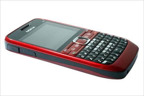 三代同堂 诺基亚E63/E71/E61i对比图赏