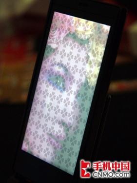 细数屏幕王升级之处 夏普SH9020C评测