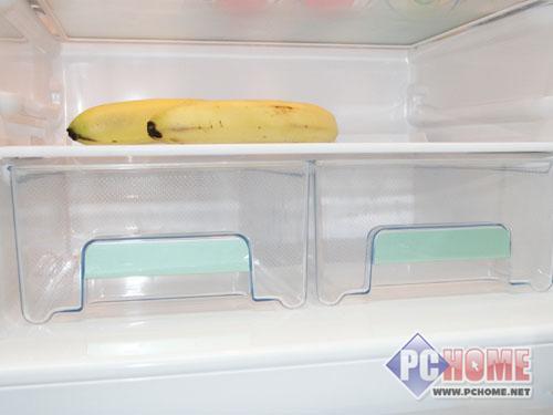 点击查看本文图片 博世 KGF27846TI - 知80后消费观 中价位冰箱成新居首选