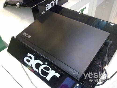 ULV平台独显 13寸宏碁8371G轻薄本5600元