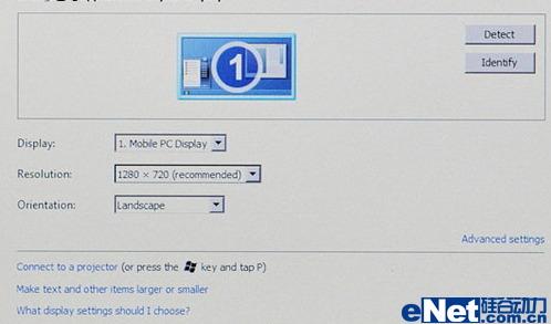 看诺基亚笔记本 Booklet 3G迷你本小玩