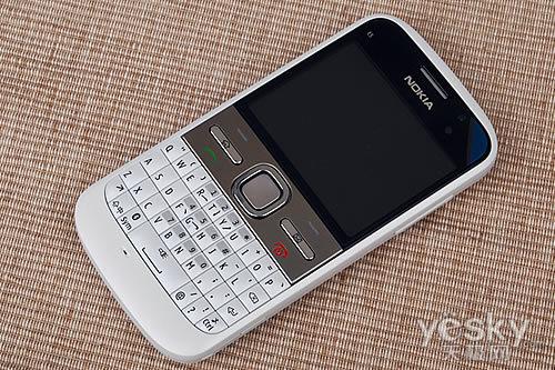手机用的键盘_诺基亚有一款键盘手机_手机键盘皮肤大全