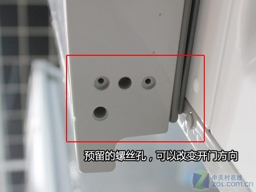 这款西门子kk21v1160w冰箱采用可拆卸钢化玻璃搁板设计,坚固安全,拆卸
