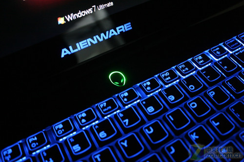霸气机皇瘦身上阵 Alienware M14x首测