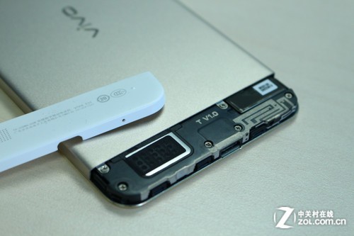 全球最薄5.75mm怎样炼成? vivo X3拆解