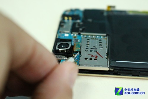 全球最薄5.75mm怎样炼成? vivo X3拆解