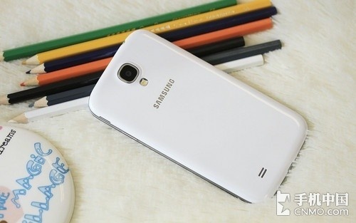 窄边框主流配置 三星GALAXY S4京东热卖 