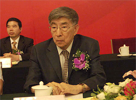 图文:中科院院士、清华大学原校长王大中_科学