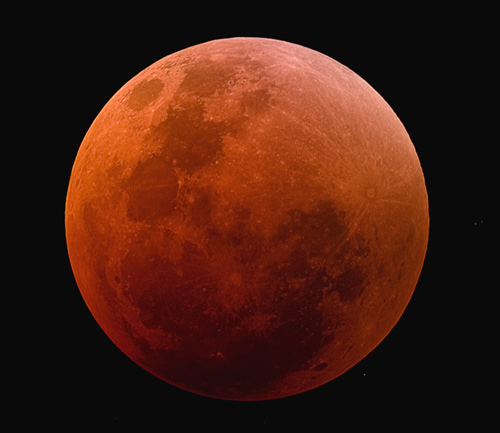 科技时代_图文：澳大利亚新南威尔士夜空的红月亮