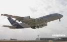 �����о��ްԡ�A380���а�ʿ�ɵ����(ͼ)