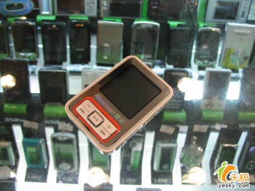 再爆低价经典 纽曼影音王M520只卖99元_数码