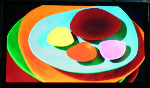 索尼BRAVIA全新R系列SXRD电视屏摄效果图