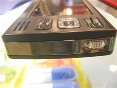 超值宽屏硬盘机 纽曼M6000 60G仅1699_数码