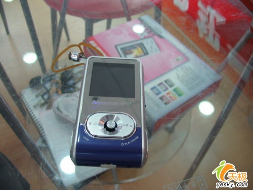 纽曼彩屏MP3仅99元 老款M560超高性价比_数