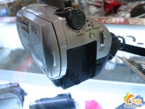 300W像素40G硬盘 索尼SR300E柜台价7K6_数