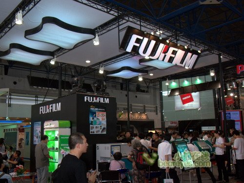 P&E2007现场 Fujifilm全面数码冲印方案_数码