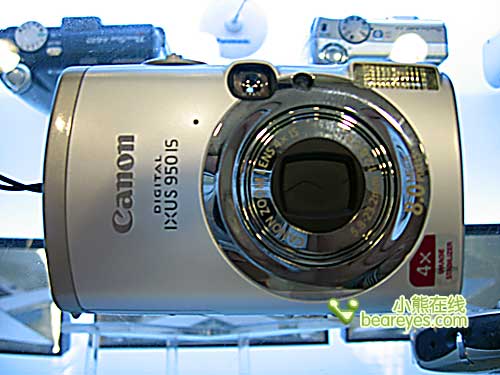 表面平静暗流涌动:六月数码相机综述_数码