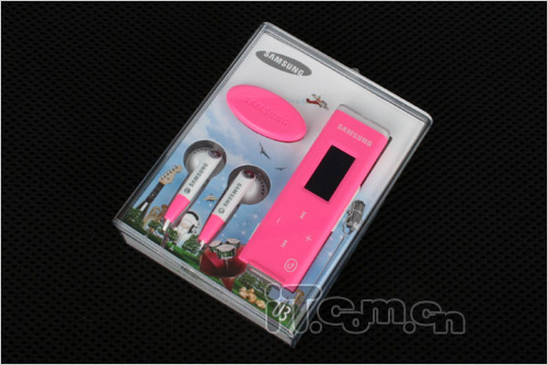 色彩诱惑 三星MP3 YP-U3 519轻盈现身_数码
