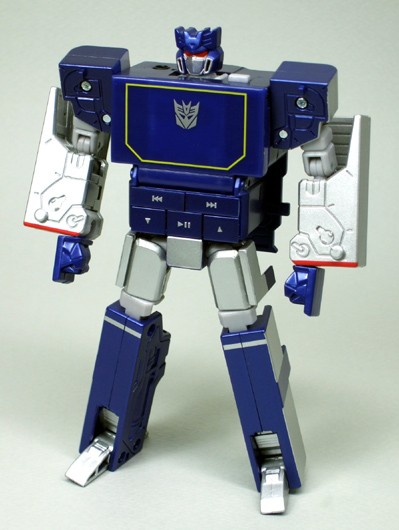 超激变形金刚!声波MP3+耳机变形出发_数码