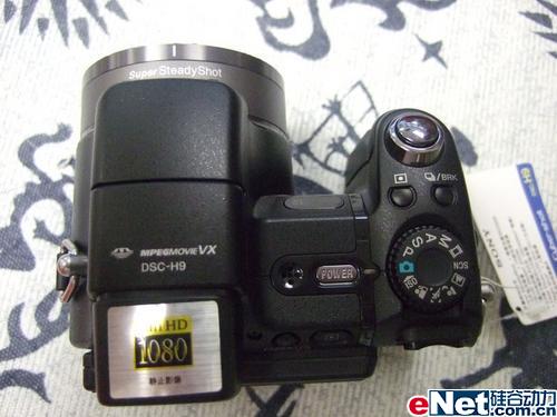 会翻的LCD15倍光变索尼H9送棒3430