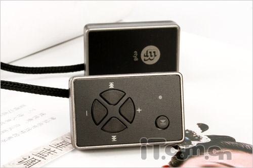 iPod专用动铁蓝牙耳机音特美epy8评测