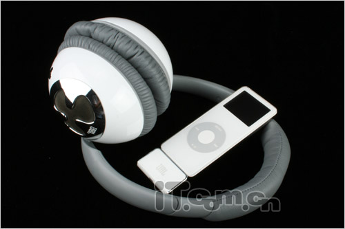 iPodר�ø߶���������JBLRF610����