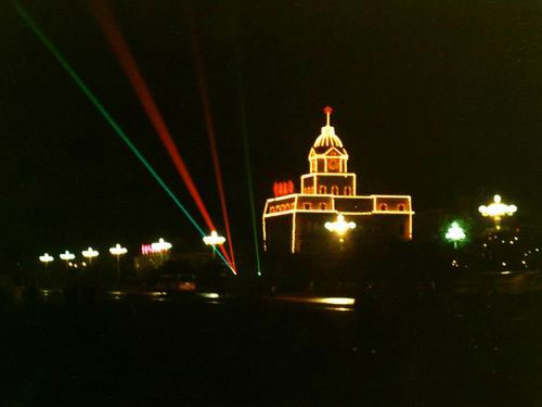 让照片更加戏剧性 光线的散射光学现象_数码