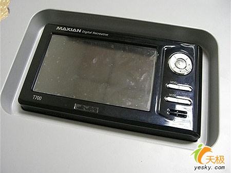 ��Ƶ����GPSȫ���³�����T700����5999