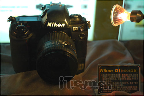 尼康90周年历史回顾 发布会场外花絮_数码