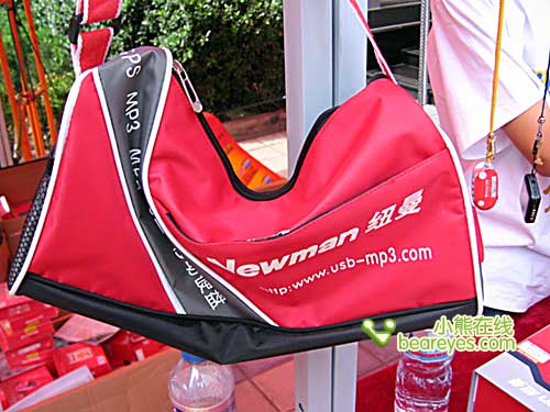 电脑节之中关村鼎好电子大厦纽曼展柜