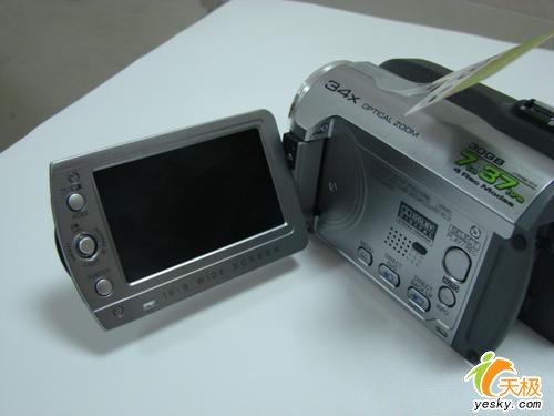 30G容量JVC硬盘机MG130售价3500元