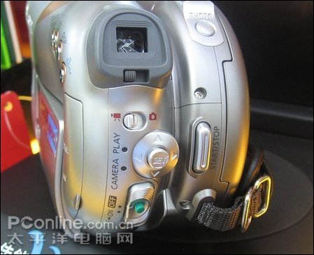 高清的魅力硬盘摄像机佳能HG10上市