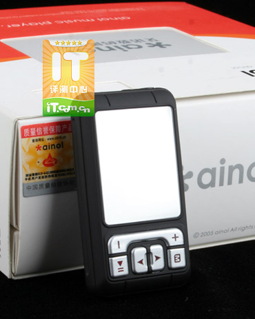 最廉价飞芯血统MP3艾诺V3OLED版评测