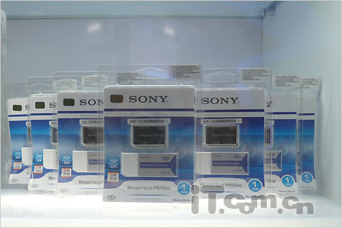 专家陪你买DC 3000元级别高端卡片机选购_数