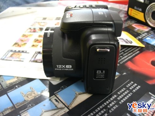 12�������佹�´�Z812IS���������2280