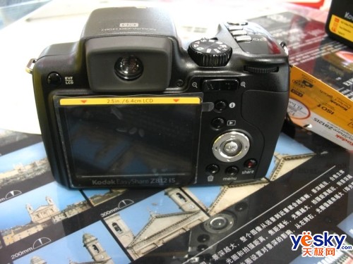 12�������佹�´�Z812IS���������2280
