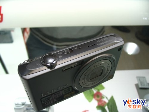 �����ᱡ��������һ����Ʒ���FX33����