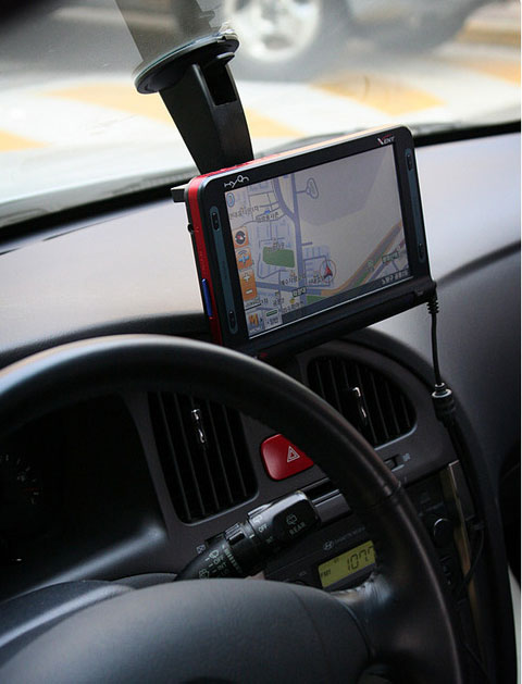 �������ּ汸HyOn�Ƴ�7Ӣ����GPS��Ʒ