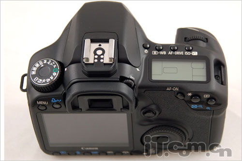 �»��¼۸����40D���н���7800Ԫ
