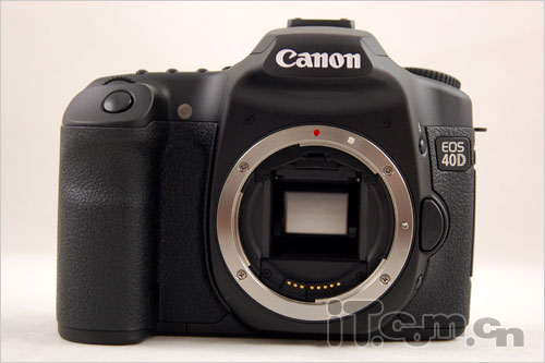 �»��¼۸����40D���н���7800Ԫ