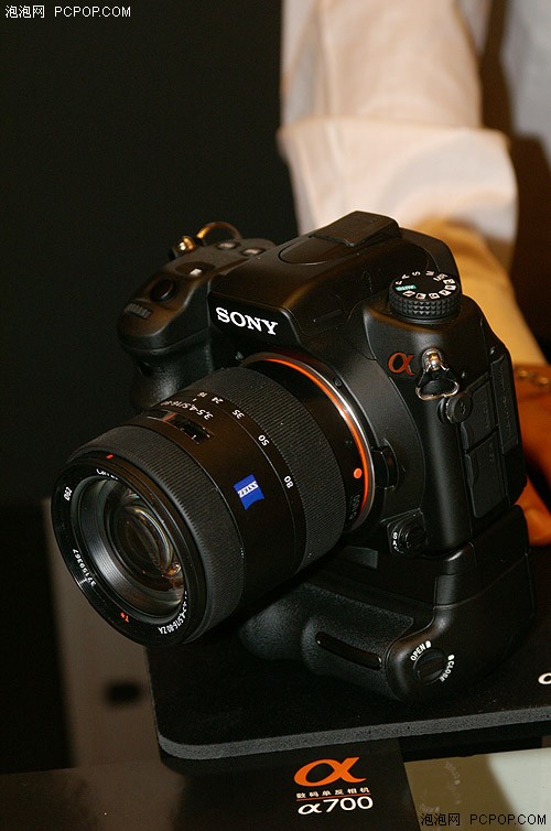 �����700�׸�ȫ���δ���װ��Ʊ16950