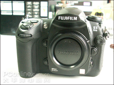 中端市场谁主沉浮 万元左右单反一览(5)_数码