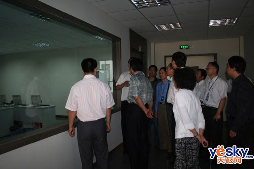 河北省信息产业厅一行慕”道道通”之名访瑞图万方